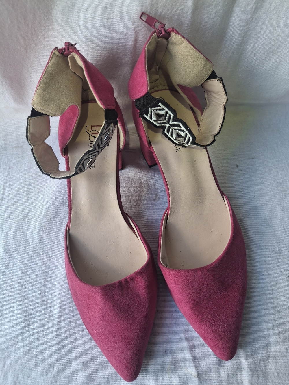 Ankle-Strap Pointed Toe Heels in Fuchsia Block Heel